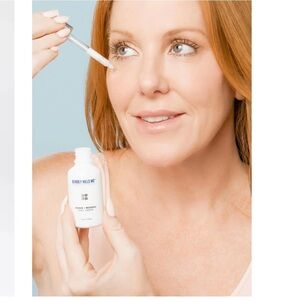 Beverly Hills MD Repair +
Reverse Daily Serum